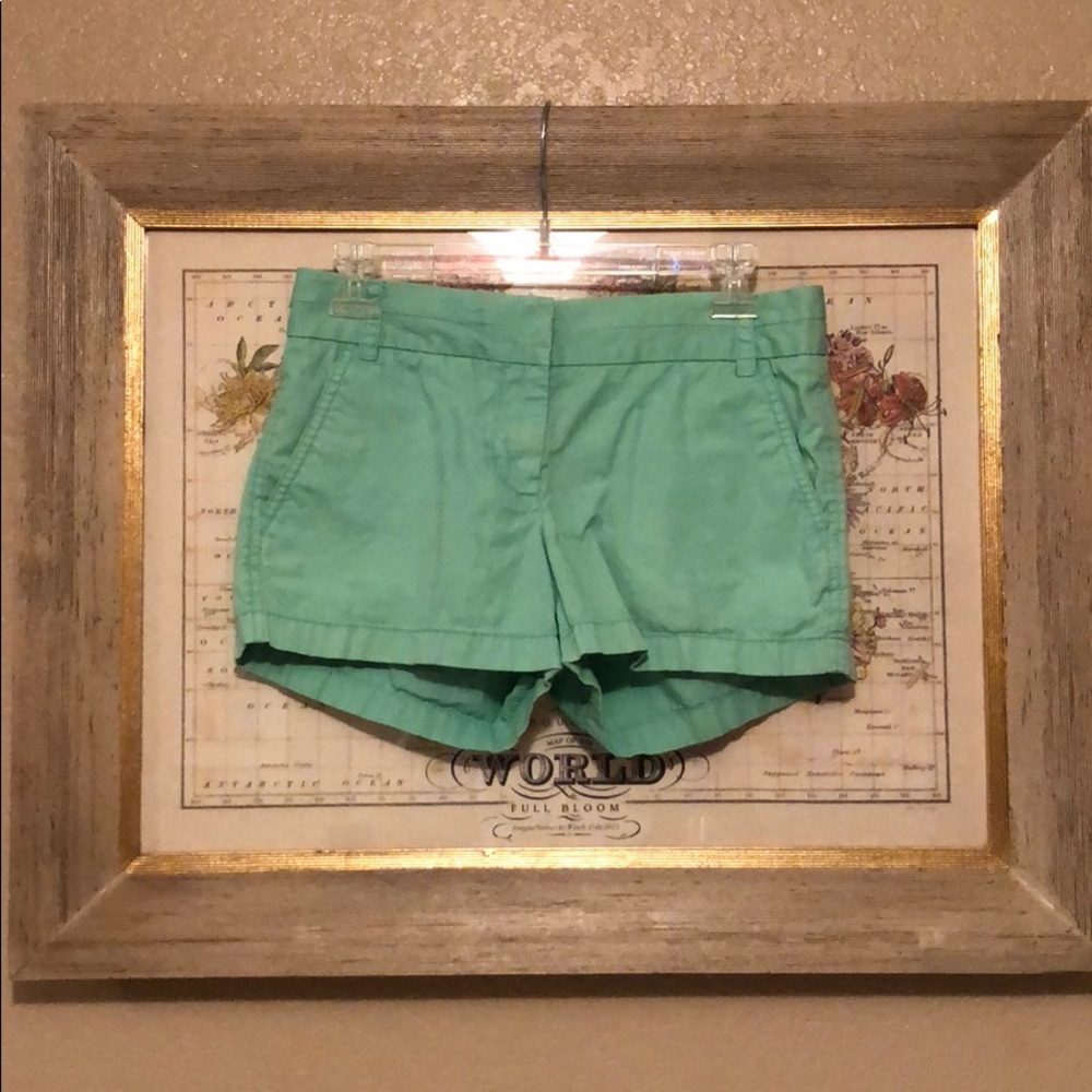 Mint J Crew 3 inch chino shorts